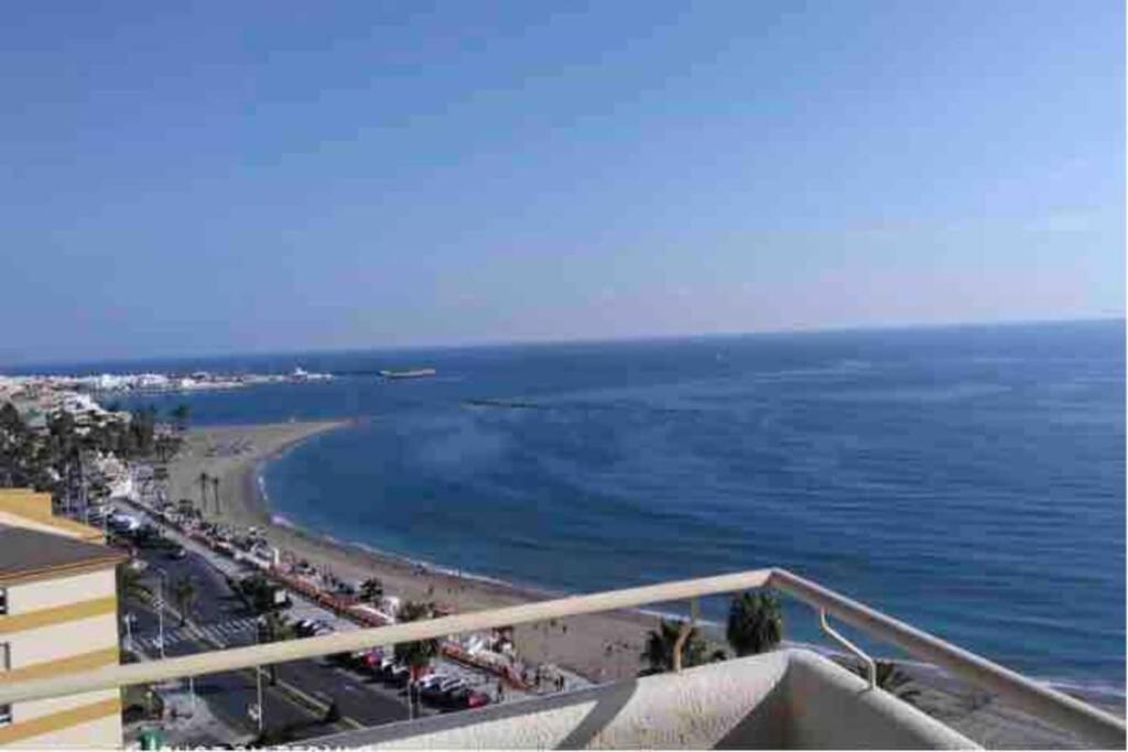 Sunset Apartment - C&G Benal Beach Беналмадена Екстериор снимка